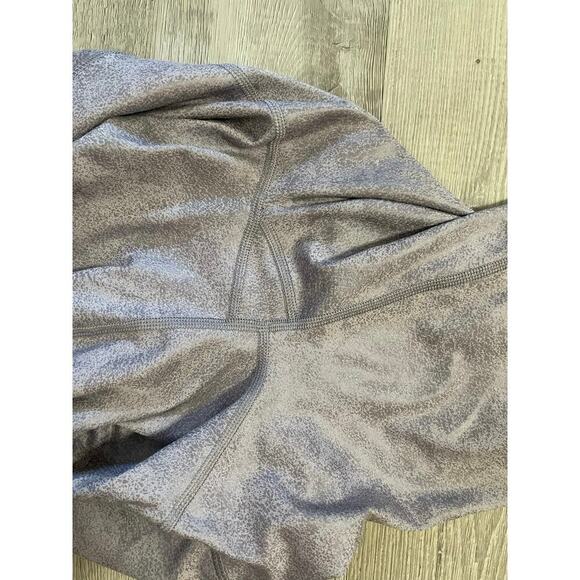 OFFLINE By Aerie The Hugger Purple Crossover High Waisted Crackle Legging Sz Med - Picture 9 of 13